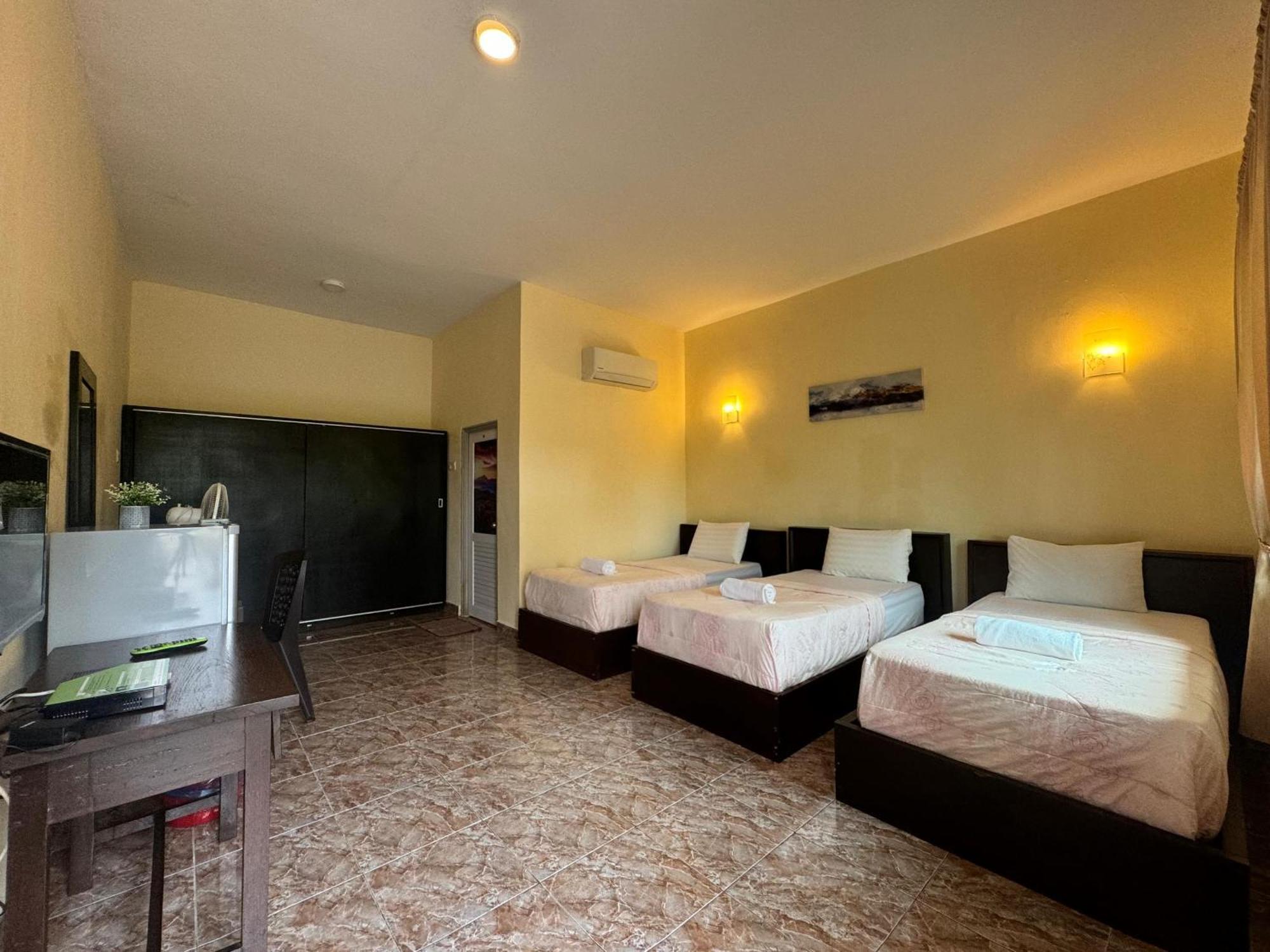 Dvilla Guesthouse Langkawi Bagian luar foto