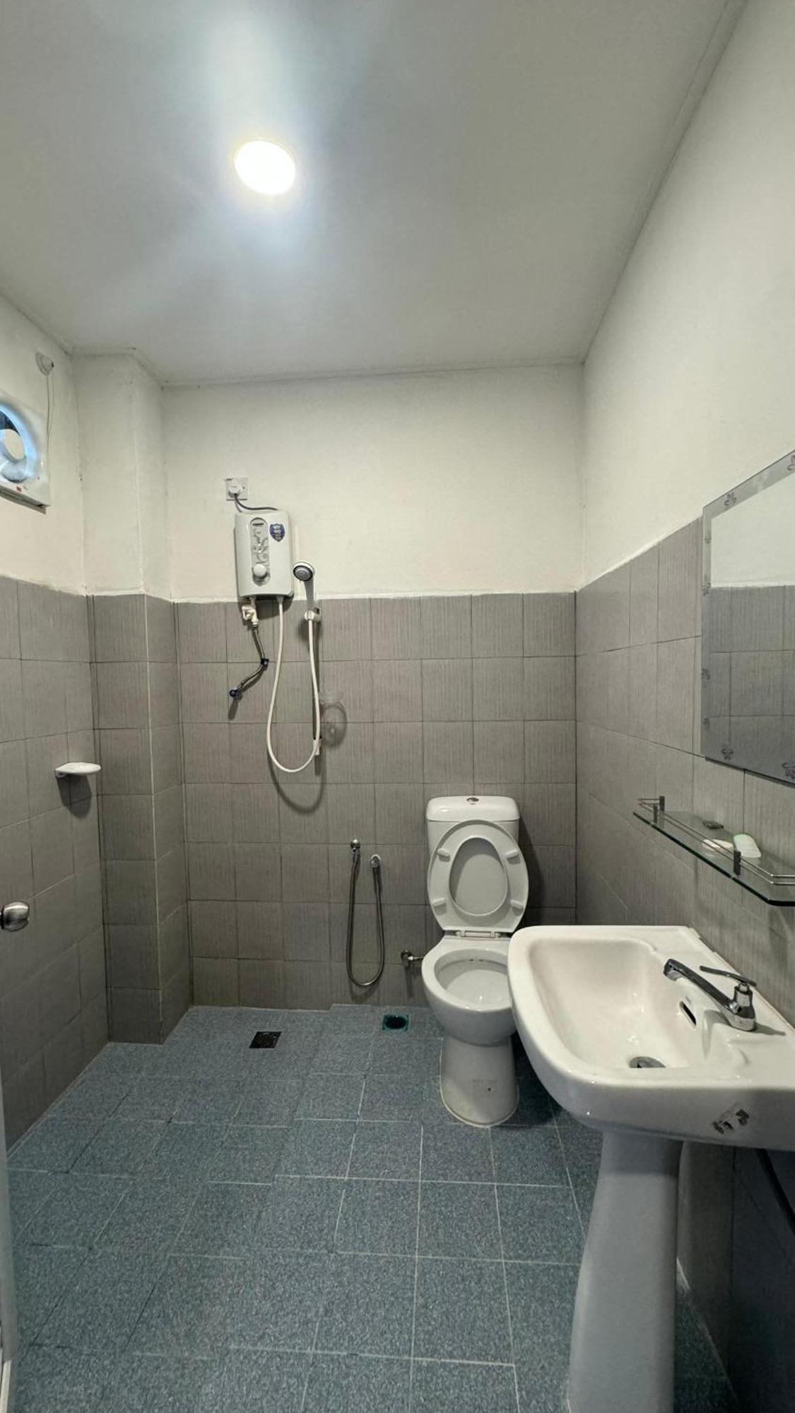 Dvilla Guesthouse Langkawi Bagian luar foto