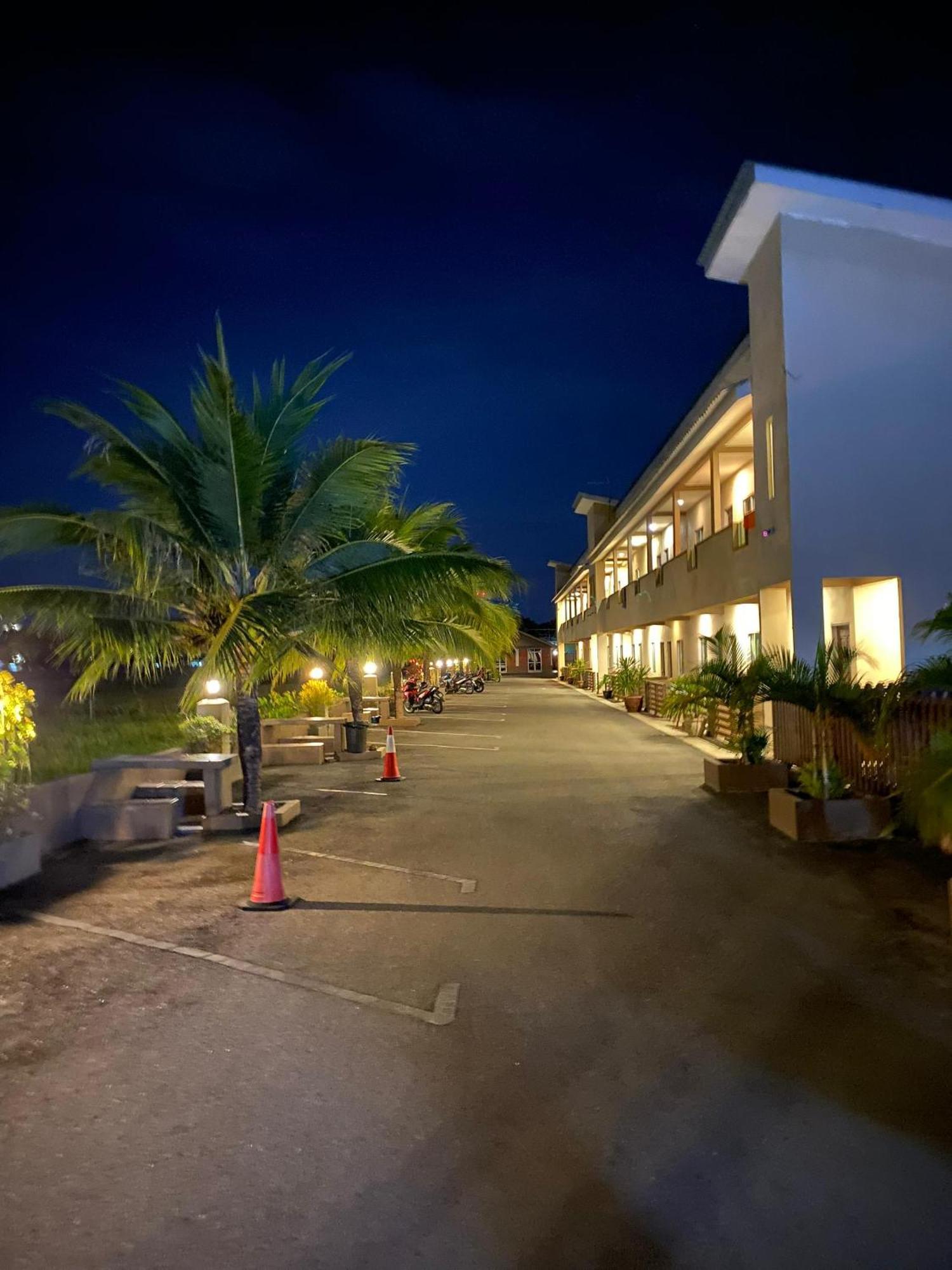 Dvilla Guesthouse Langkawi Bagian luar foto