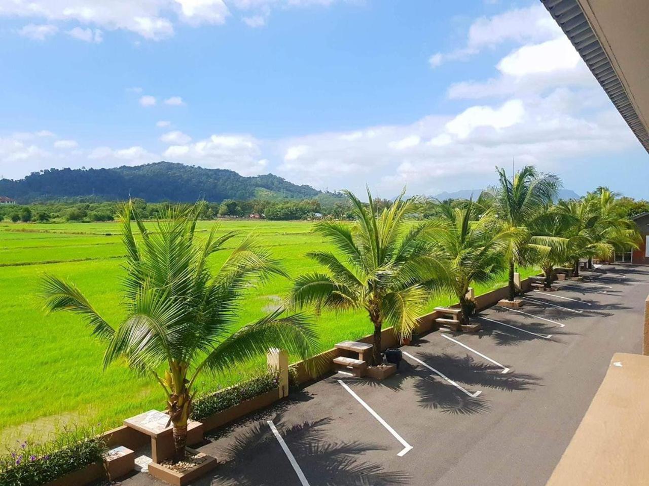 Dvilla Guesthouse Langkawi Bagian luar foto