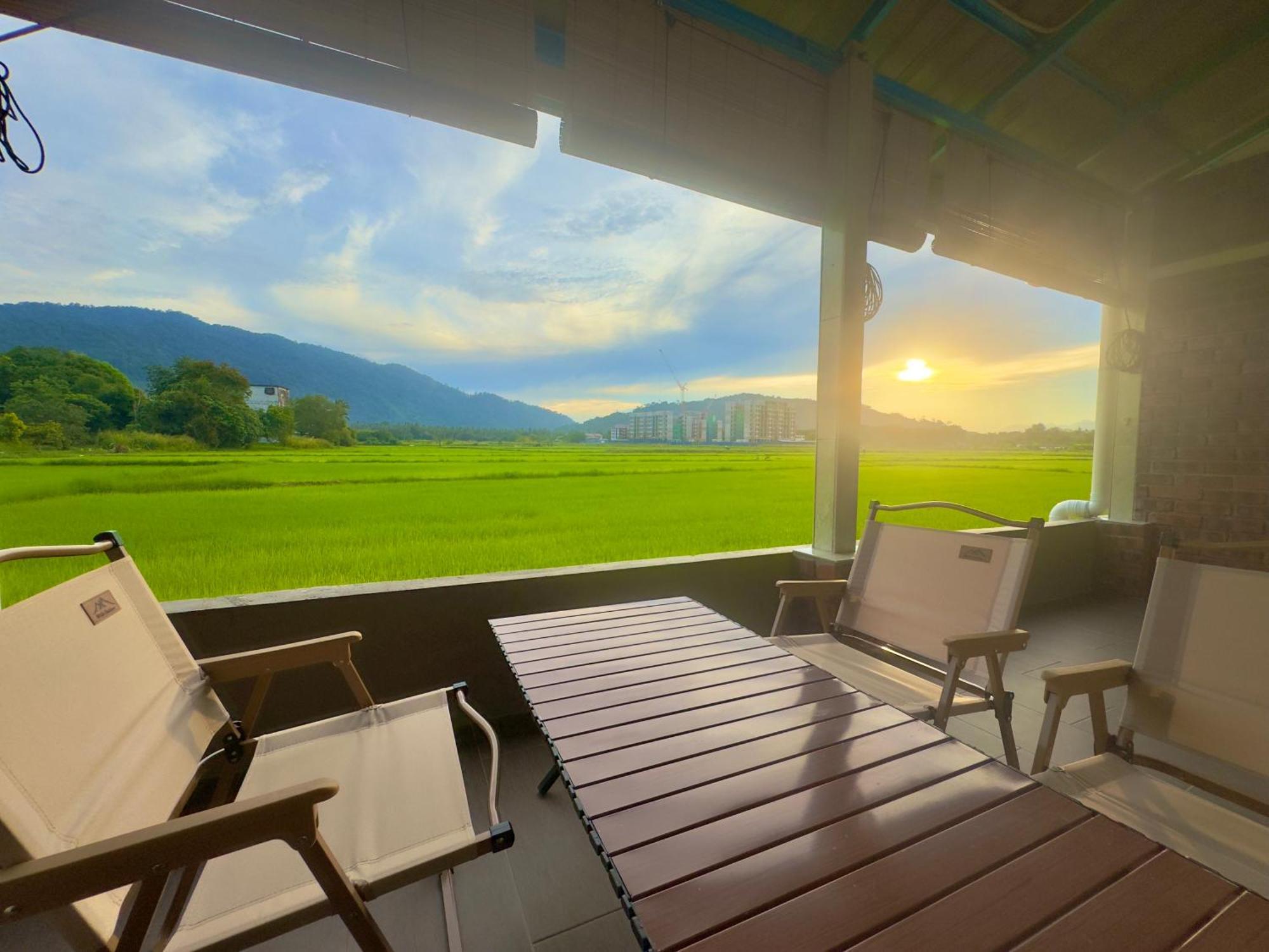 Dvilla Guesthouse Langkawi Bagian luar foto